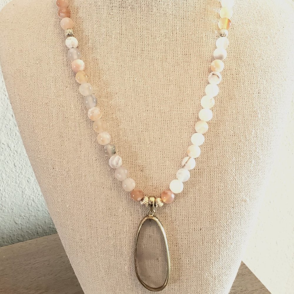 Agate Gemstone Beaded Necklace with Glass Pendant